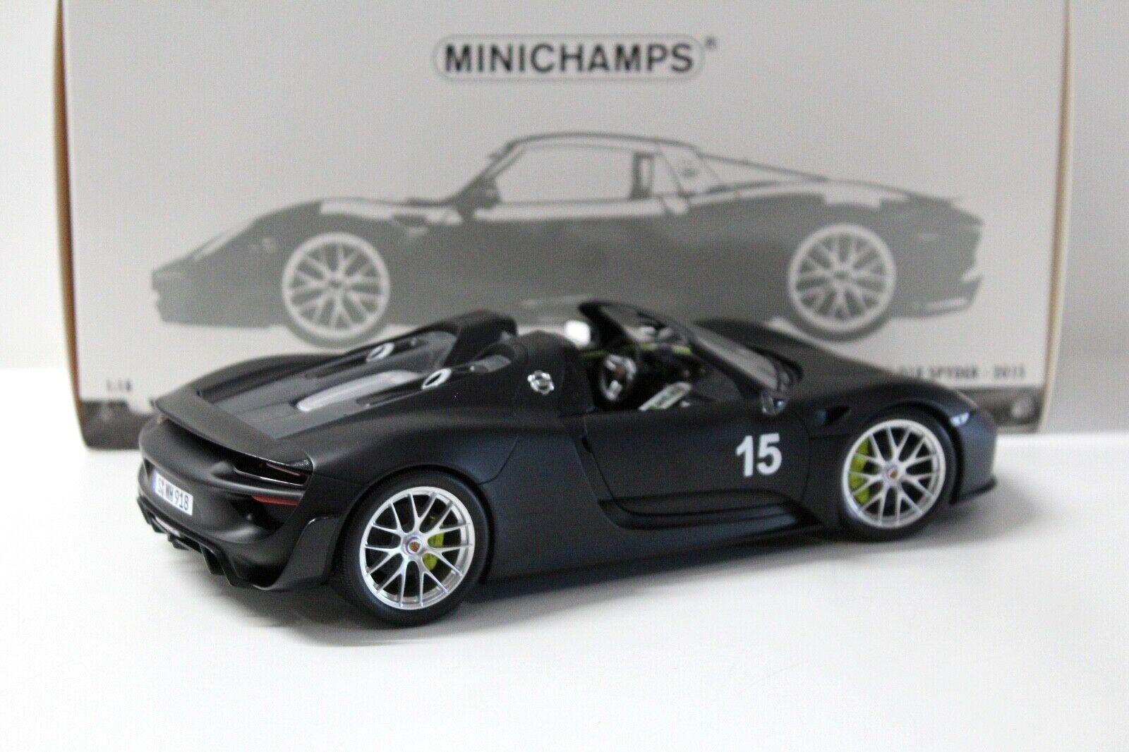 1:18 Minichamps Porsche 918 Spyder #15 Weissach Package matt black