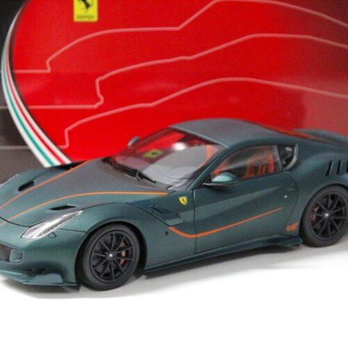 1:18 BBR Ferrari F12 TDF verde opaco FULL OPENING