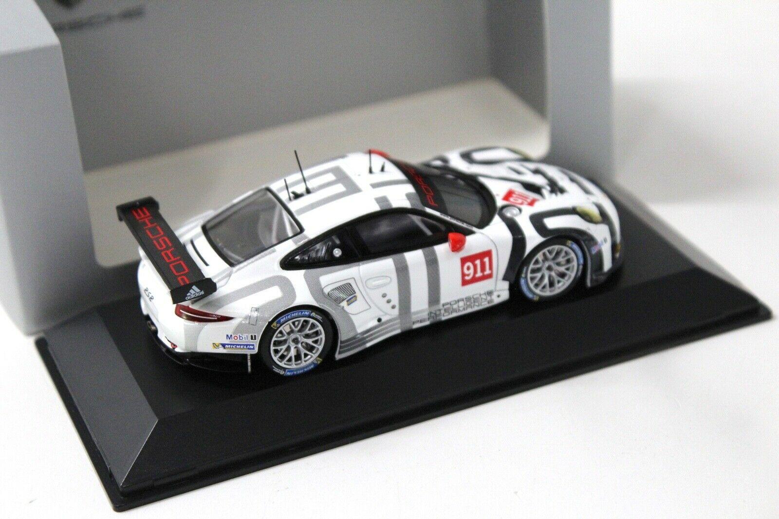1:43 Spark Porsche 911 991 RSR 2015 #911 white DEALER VERSION