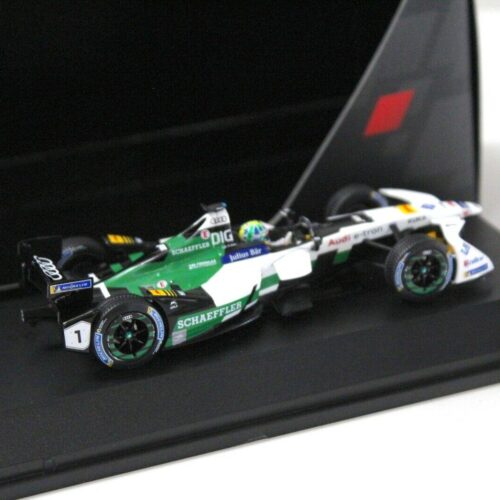 1:43 Spark Audi e-tron FE04 Lucas di Grassi DEALER VERSION