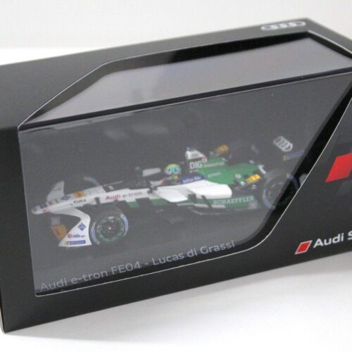 1:43 Spark Audi e-tron FE04 Lucas di Grassi DEALER VERSION