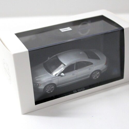 1:43 Norev Motorart Volvo S80 Limousine silver DEALER VERSION