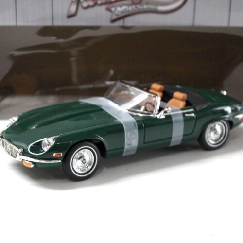1:18 Road Signature Jaguar E-Type Roadster 1971 green