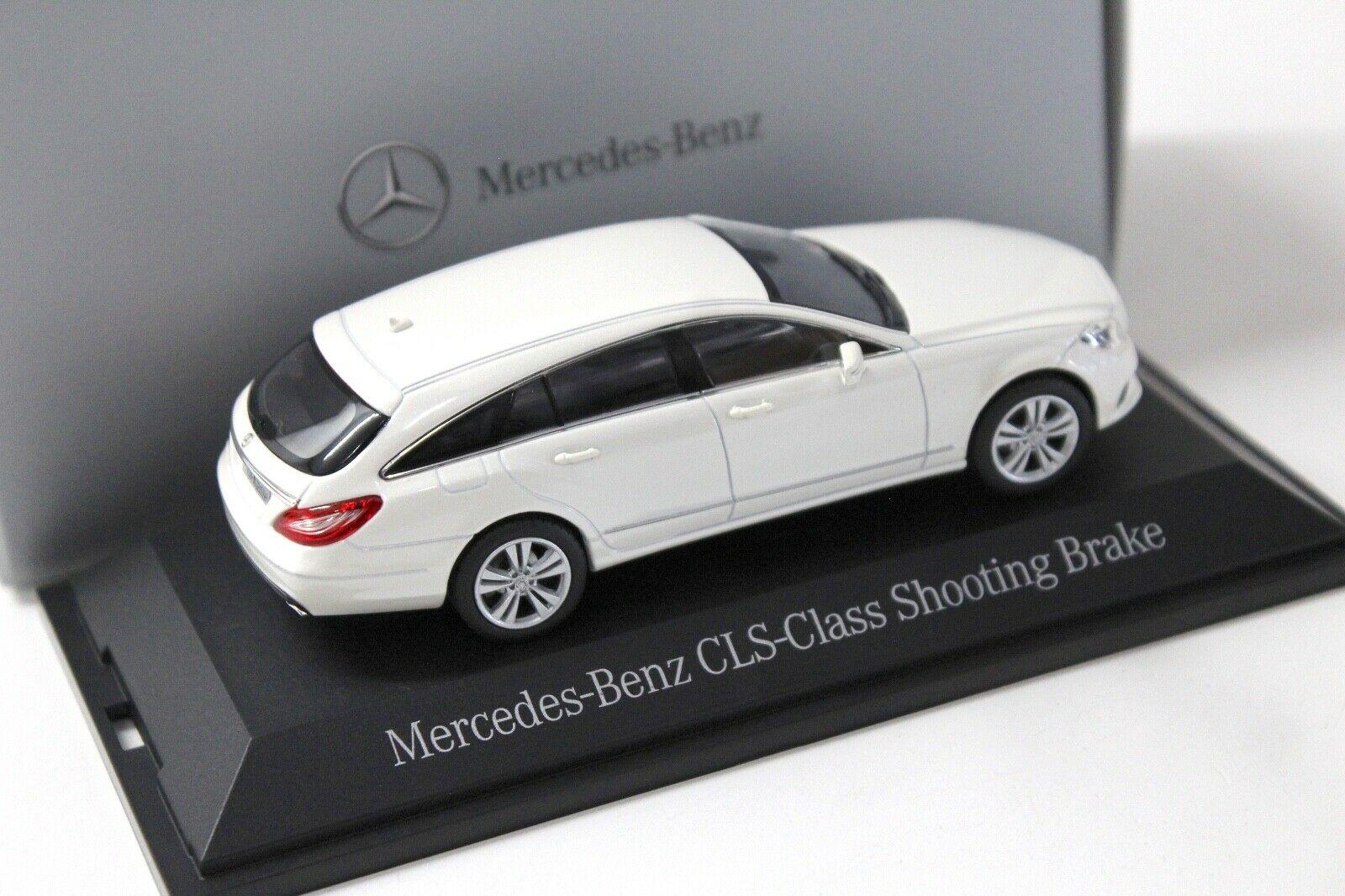 1:43 Norev Mercedes CLS Shooting Brake X218 Mopf white DEALER VERSION