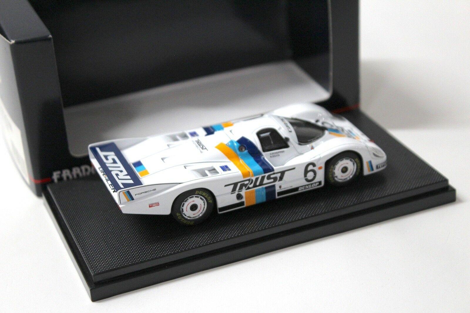 1:43 EBBRO Trust Porsche 956 WEC Japan 1983 Schuppan #6 white