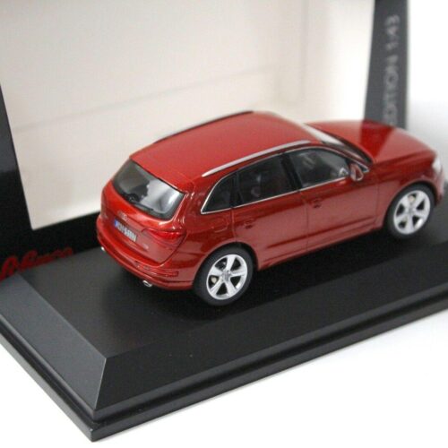 1:43 Schuco Audi Q5 red 2013