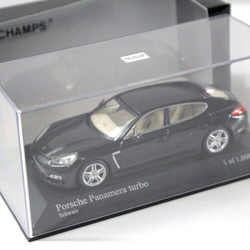 1:43 Minichamps Porsche Panamera Turbo black