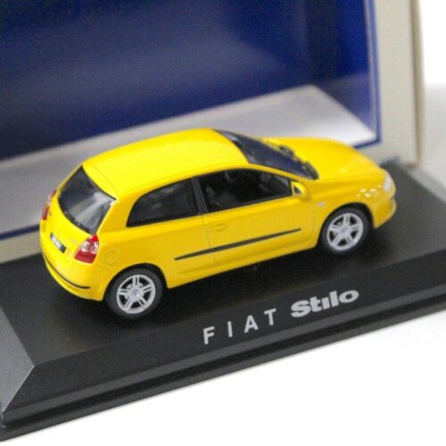 1:43 Norev Fiat Stilo yellow