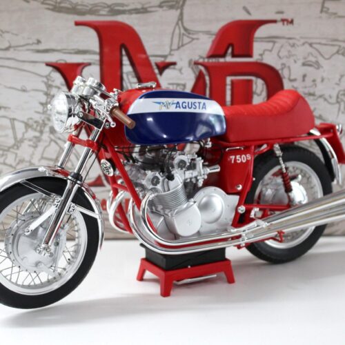 1:6 VMB MV Agusta 750S 1972 blue/ red Premium Bike Motorrad