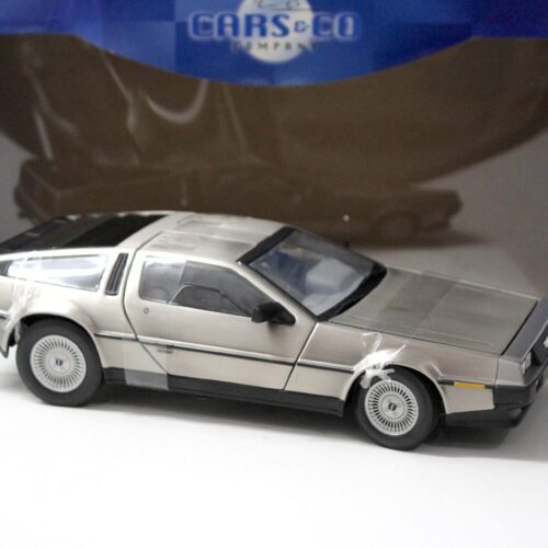 1:18 SunStar 1981 De Lorean LK DMC-12 Street Version satin finish