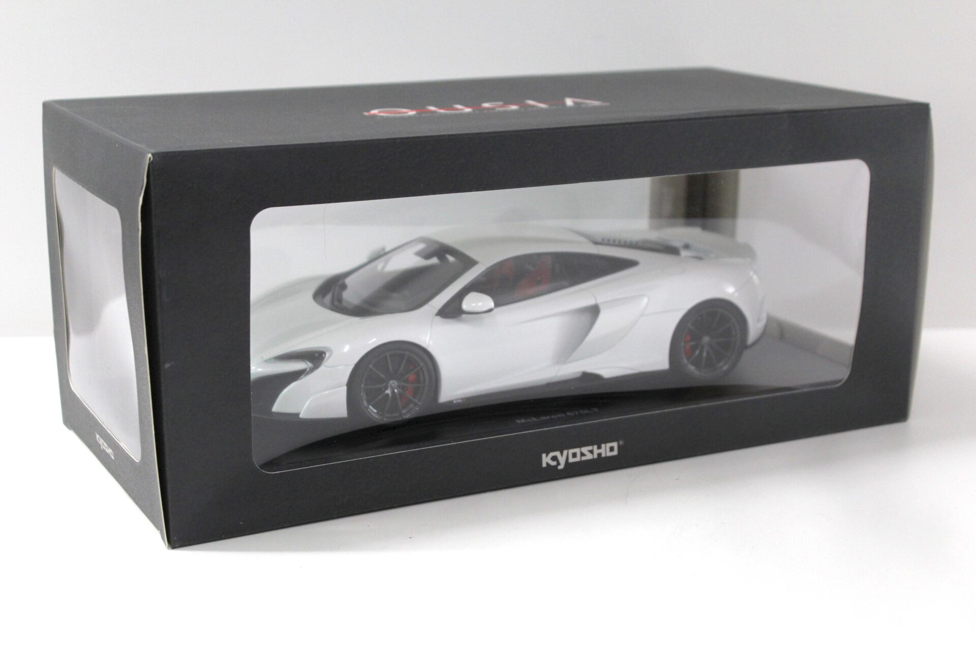 1:18 Kyosho 2015 Mclaren 675LT Coupe silica white *Diecast Ousia Series*