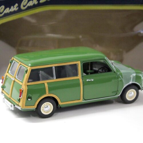 1:18 Kyosho Morris Mini Traveller green