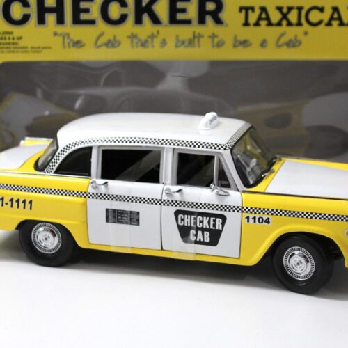 1:18 SunStar 1981 Atlanta Checker Cab TAXI yellow/ white