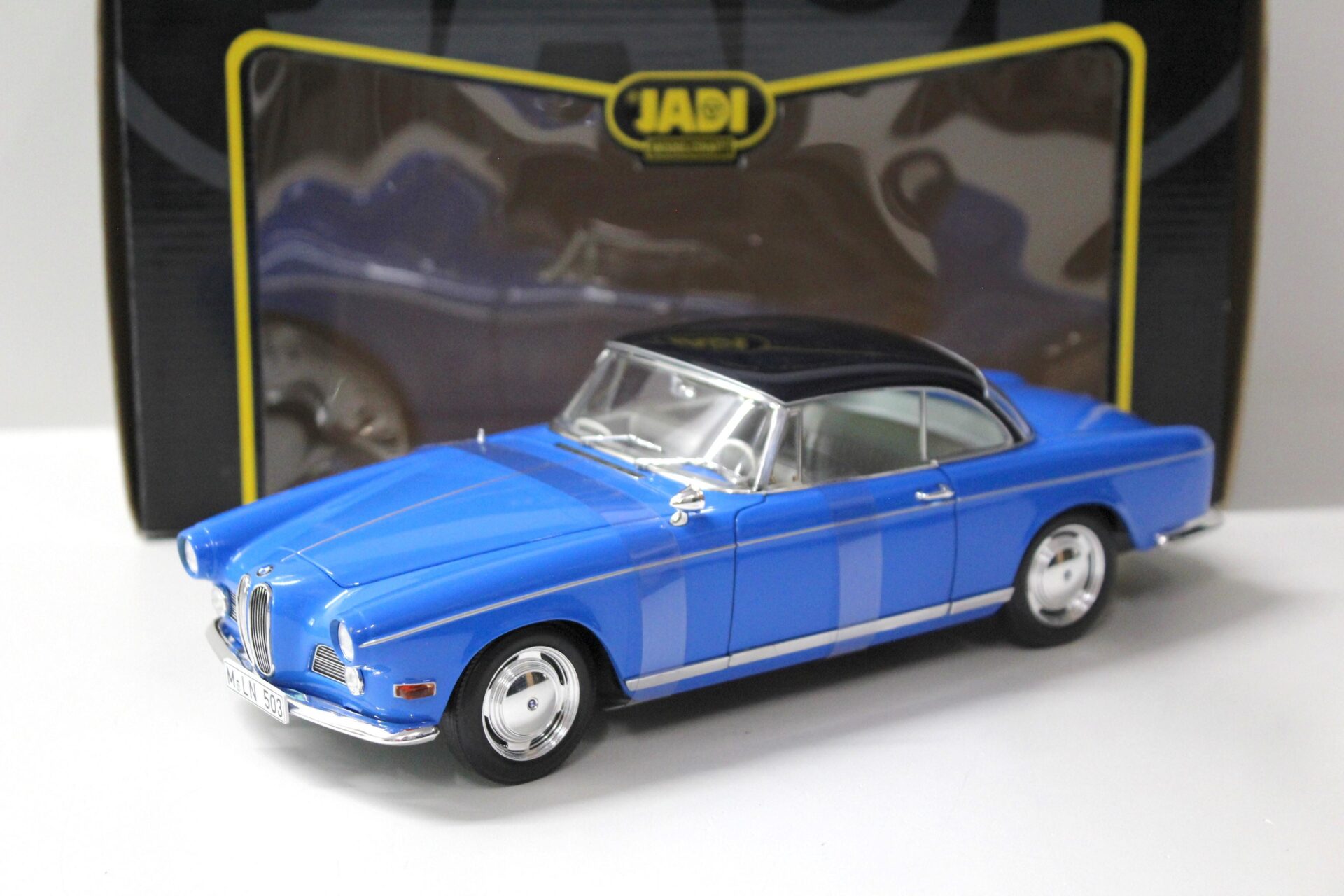 ID 43721 orig.jpg 1:18 Jadi BMW 503 Coupe 1956 blue/ black