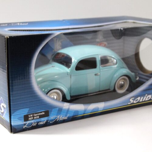 1:18 Solido VW Coccinelle Käfer Brezelkäfer light blue