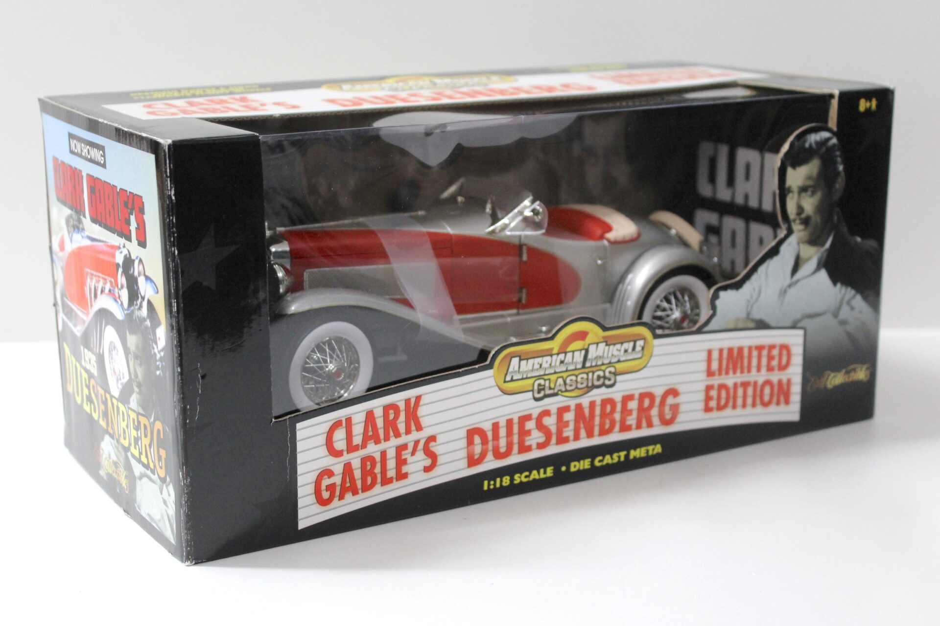 1:18 American Muscle ERTL Clark GableÂ´s 1935 Duesenberg silver/ red