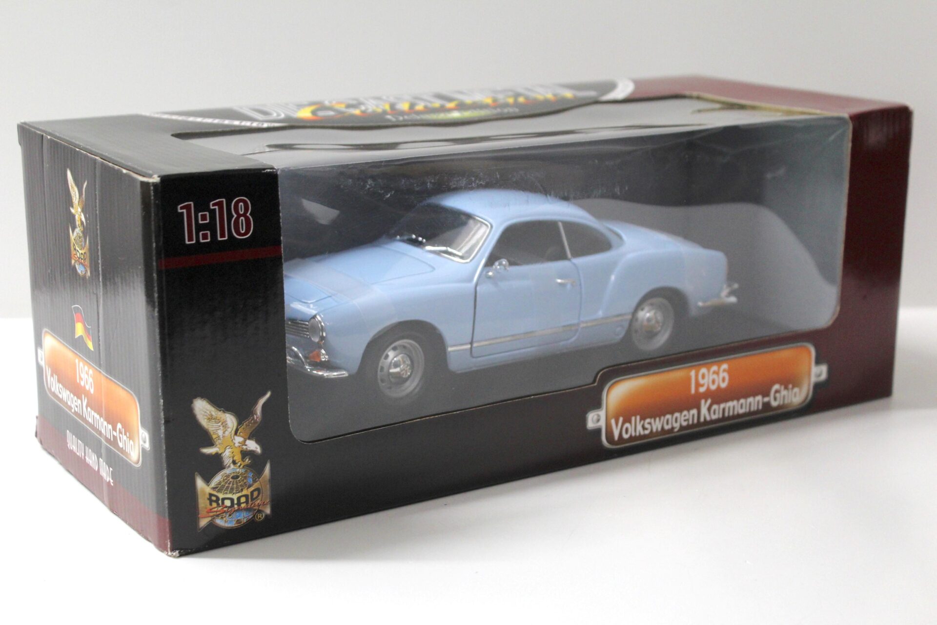 1:18 Road Signature VW Karmann Ghia Coupe 1966 light blue