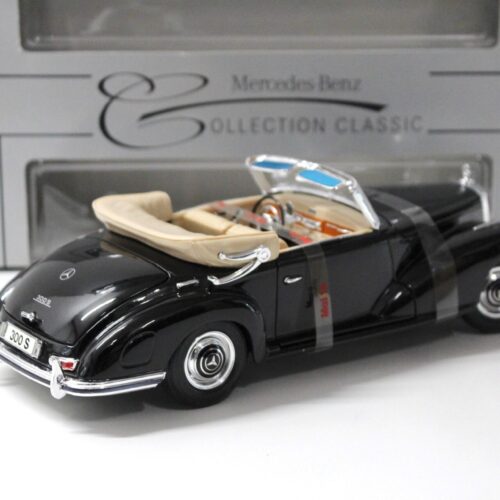 1:18 Maisto Mercedes 300S Cabrio 1955 black DEALER