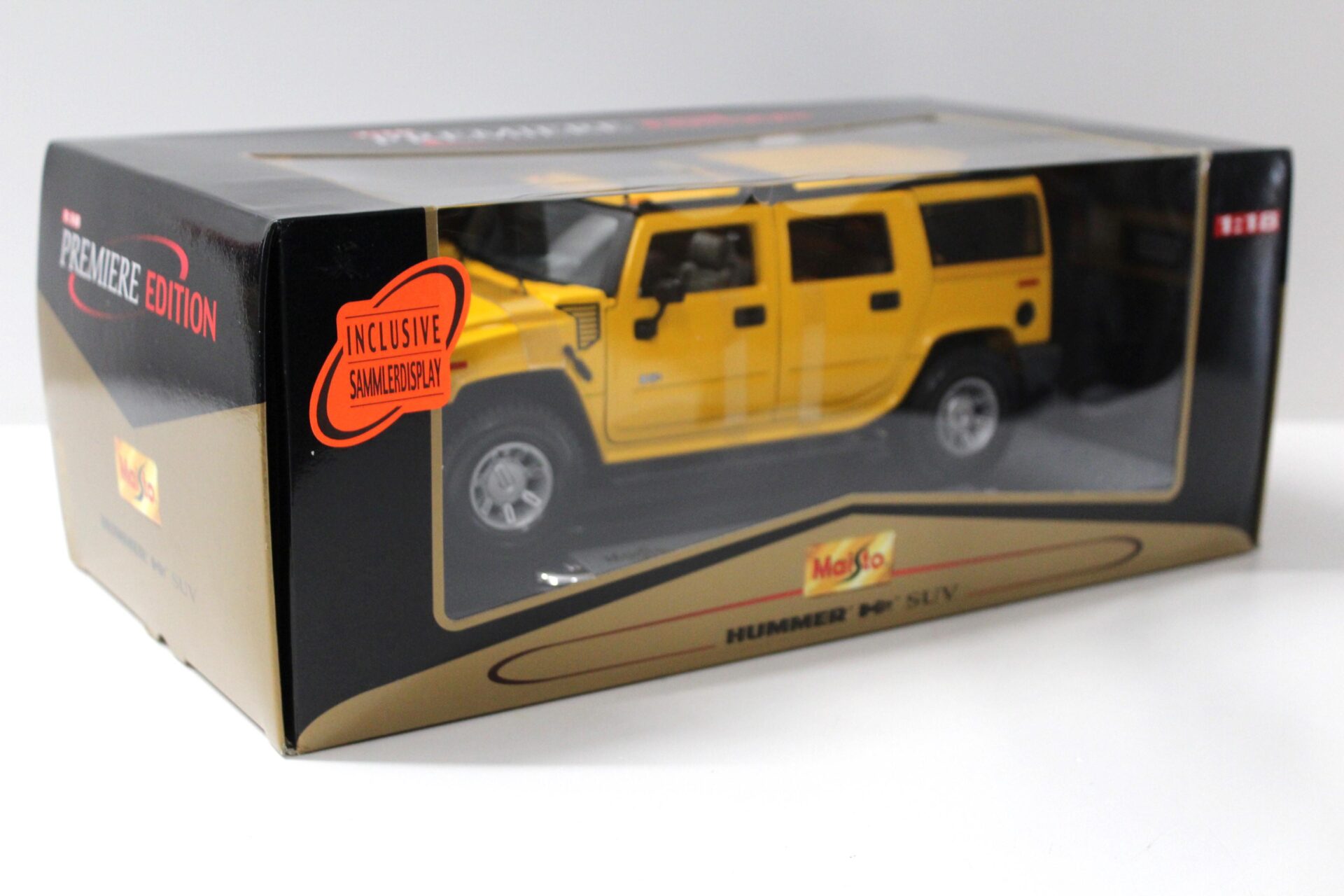 1:18 Maisto Hummer H2 SUV yellow