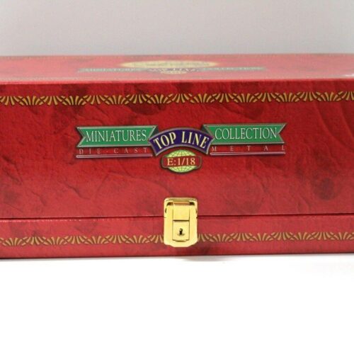 1:18 Guiloy Chrysler Atlantic champagner beige