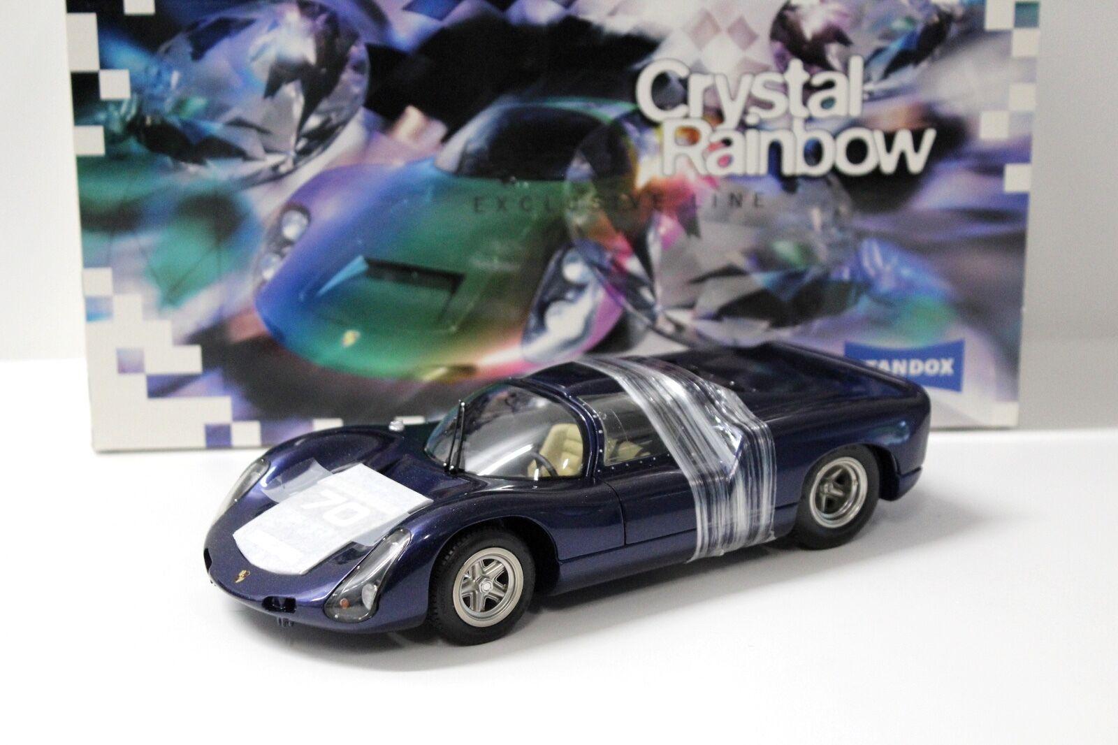 1:18 EXOTO Porsche 910 "Crystal Rainbow" STANDOX blue #70