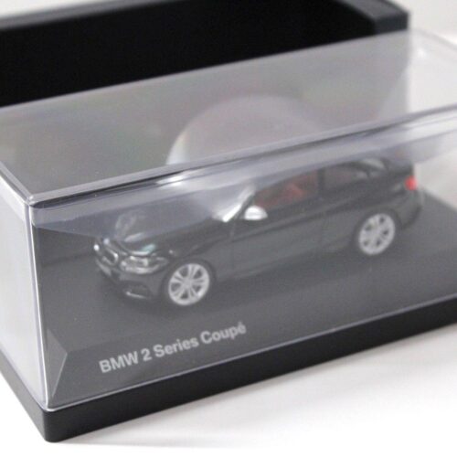 1:43 Minichamps BMW 2 Series F22 Coupe black DEALER VERSION - Image 4