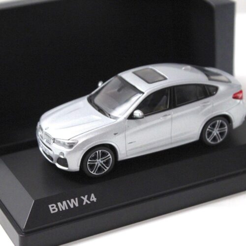 1:43 Herpa BMW X4 (F26) silver DEALER VERSION