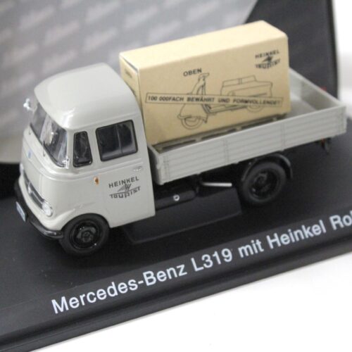 1:43 Schuco Mercedes L319 Pritsche mit Piccolo Heinkel Roller