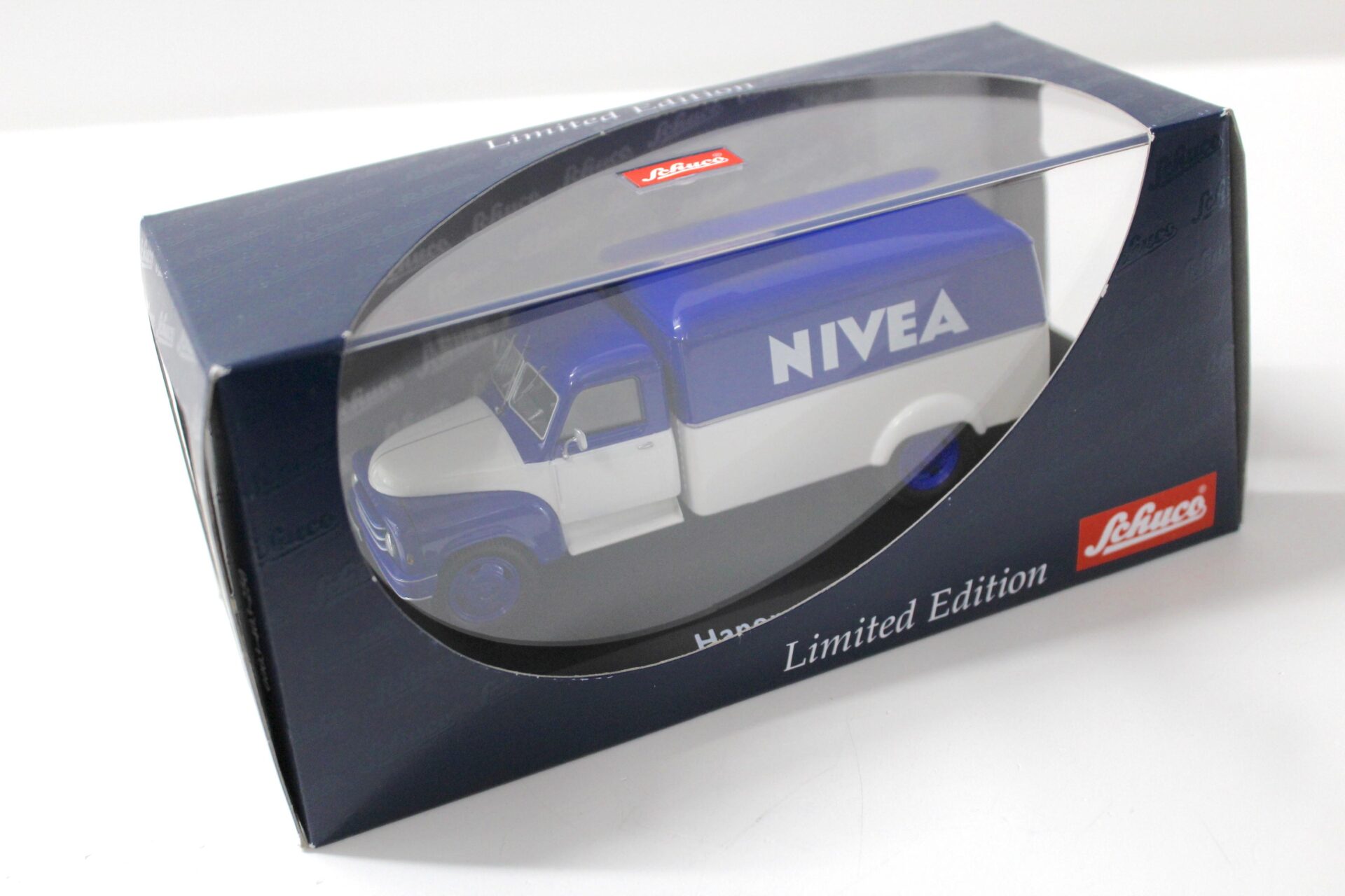 1:43 Schuco Hanomag L28 Koffer-Kasten LKW NIVEA blue/ white