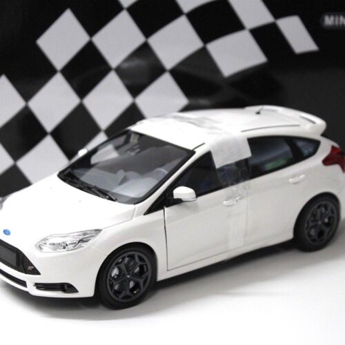 1:18 Minichamps Ford Focus ST 2011 white