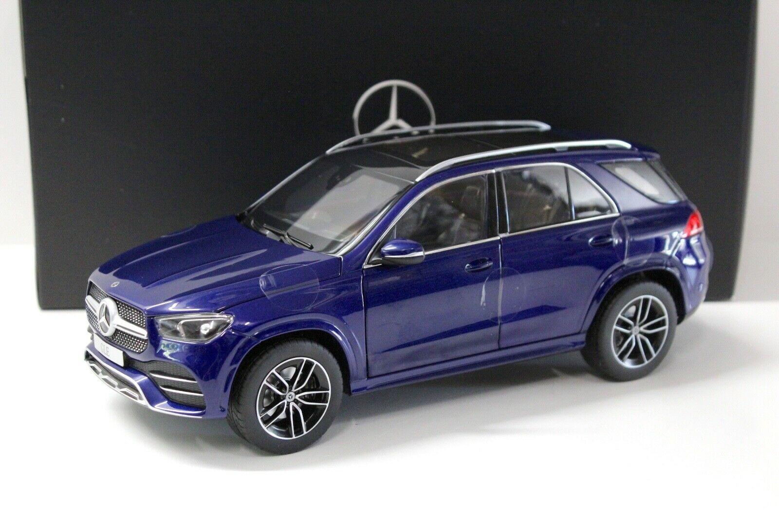ID 44934 orig.jpg 1:18 Norev Mercedes GLE V167 blue 2019 DEALER VERSION