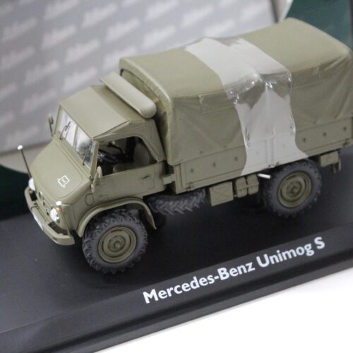1:43 Schuco Mercedes Unimog S Pritsche/ Plane Bundeswehr green