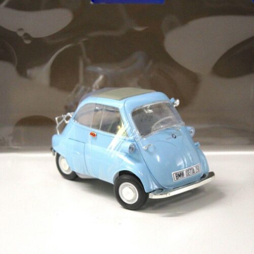 1:18 Revell BMW Isetta 250 light blue