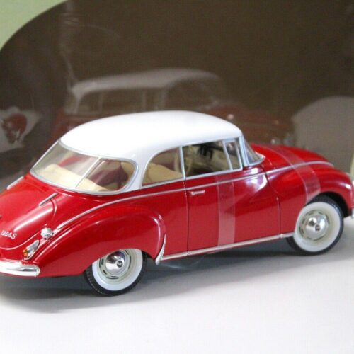 1:18 Revell Auto Union 1000S Coupe red/ white