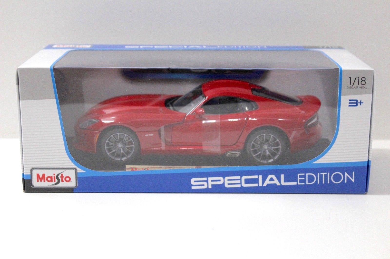 1:18 Maisto Dodge Viper GTS Coupe 2013 red