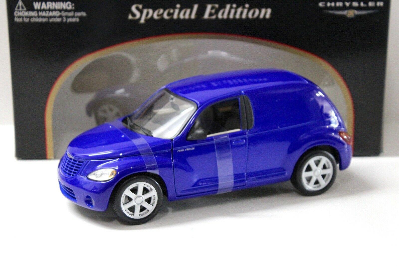 ID 45557 orig.jpg 1:18 Maisto Chrysler Panel Cruiser blue