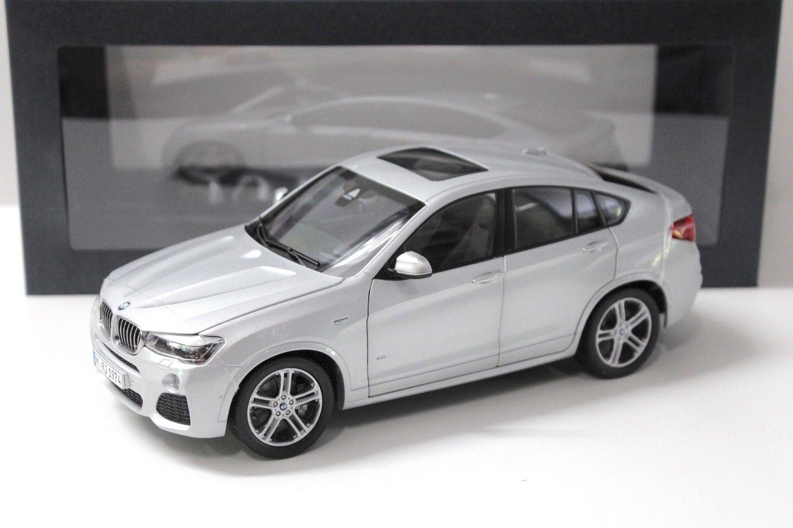 1:18 Paragon BMW X4 (F26) Glacier silver M-Pack DEALER VERSION