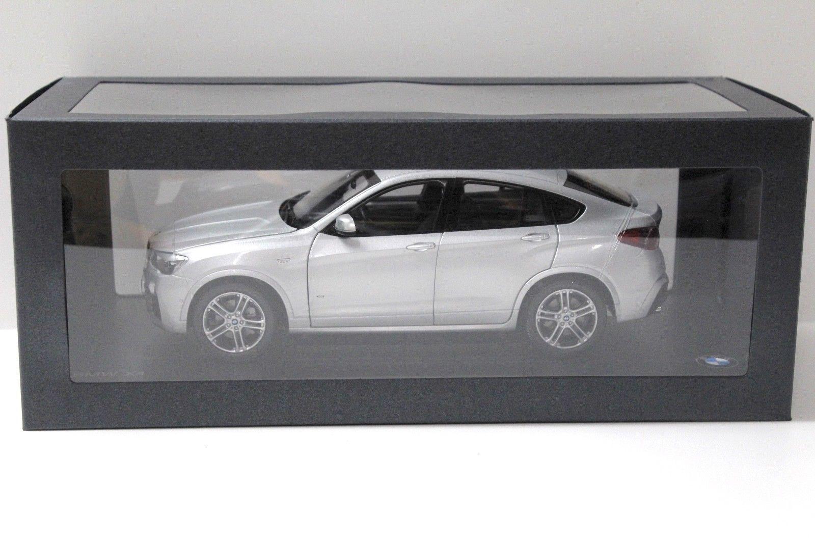 1:18 Paragon BMW X4 (F26) Glacier silver M-Pack DEALER VERSION