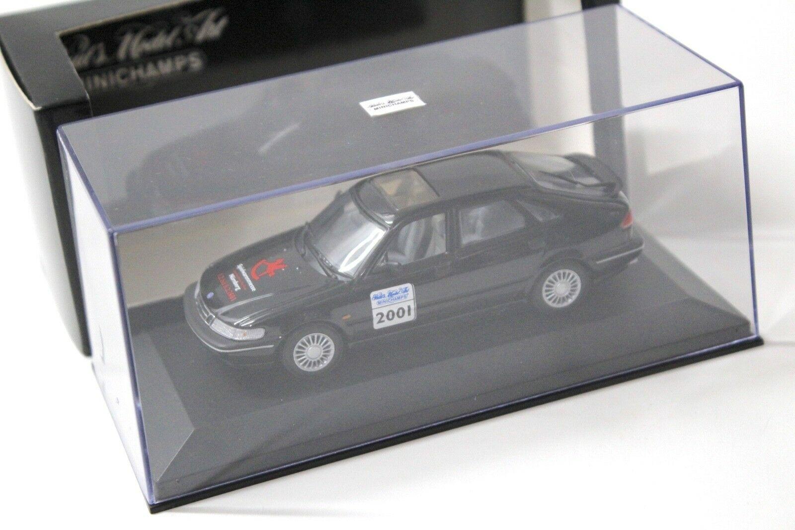 1:43 Minichamps Saab 900 Saloon "TOY FAIR 2001" black