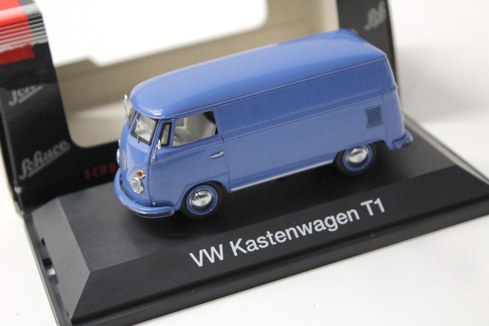 1:43 Schuco VW Bus T1 Kastenwagen blue