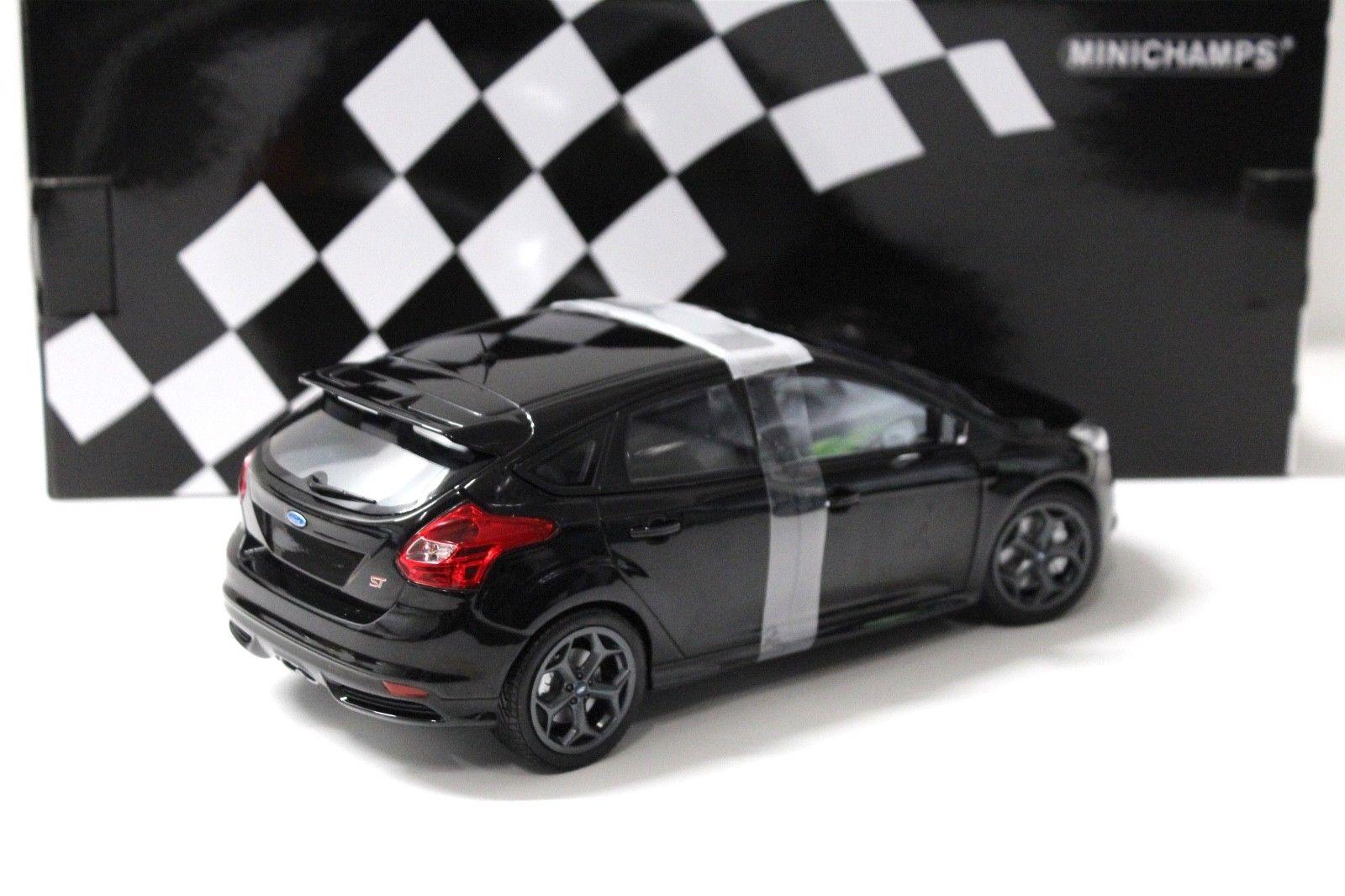 1:18 Minichamps Ford Focus ST 2011 black