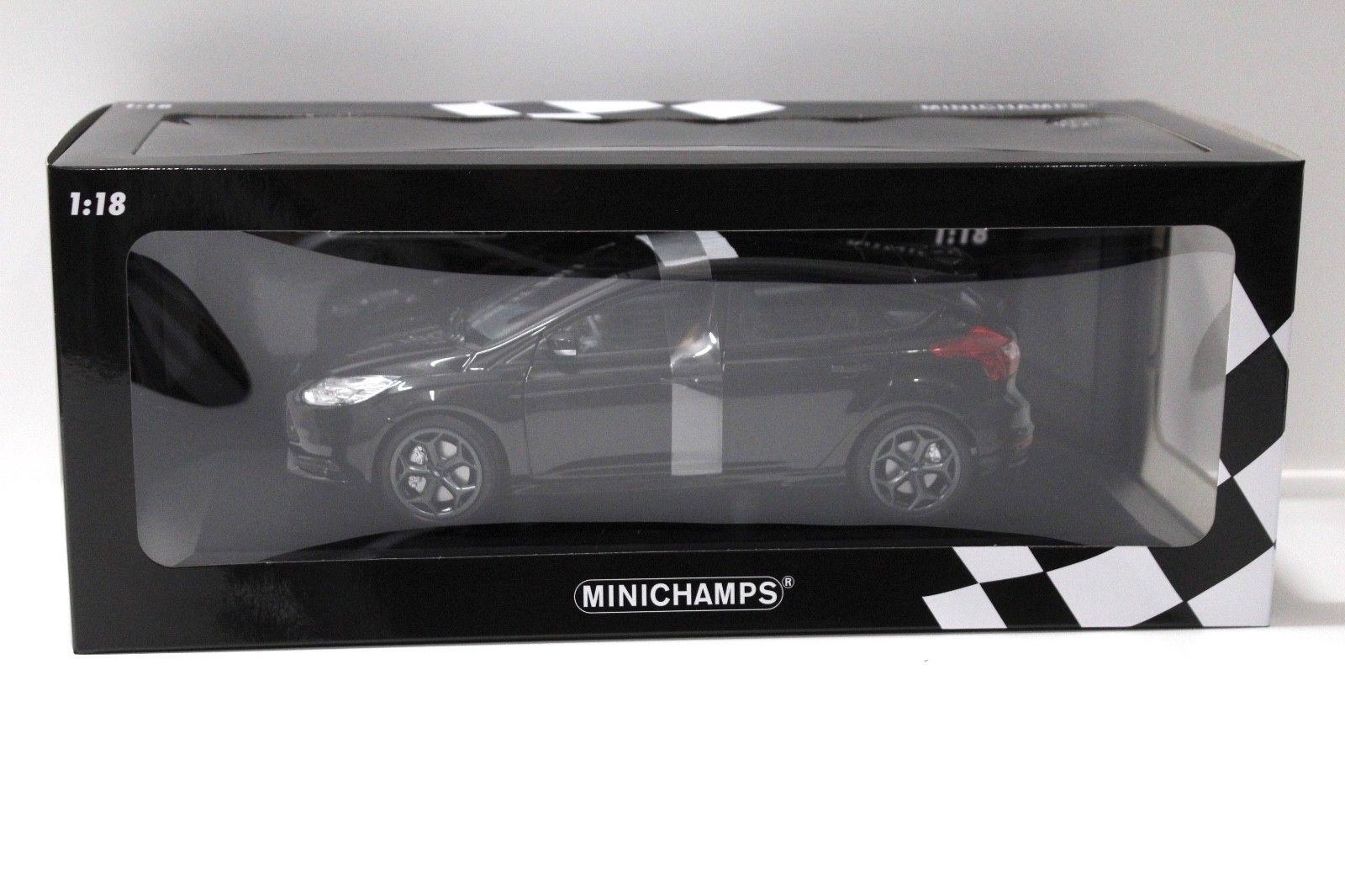 1:18 Minichamps Ford Focus ST 2011 black