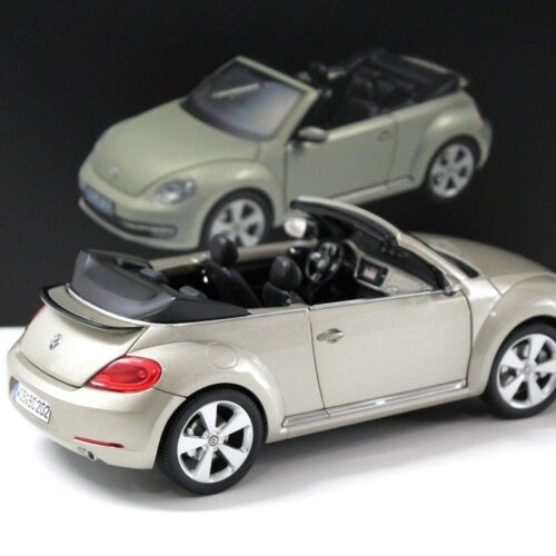 1:18 Kyosho Volkswagen VW Beetle Cabrio Moon-rock-silver DEALER VERSION
