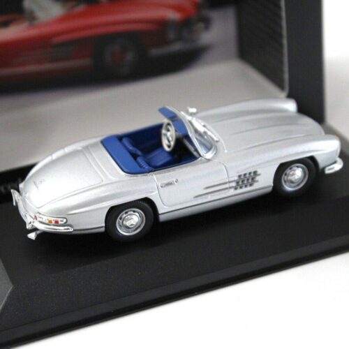 1:43 Premium Collectibles Mercedes 300SL Roadster silver DEALER VERSION