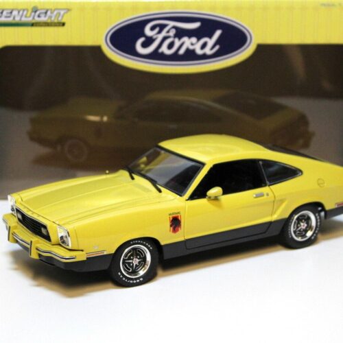 1:18 Greenlight Ford Mustang II Stallion 1976 yellow
