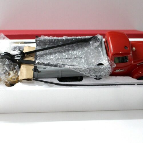 Schuco 6070 Elektro Construction Abschleppwagen Abschlepper LKW red