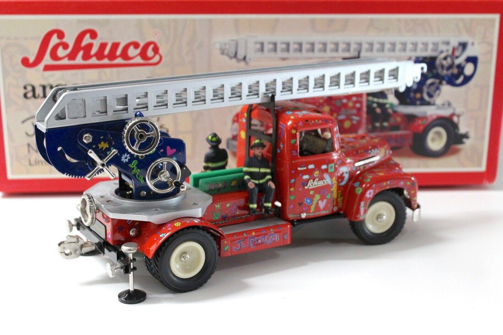 Schuco ars mundi James Rizzi New York Feuerwehr Drehleiter red