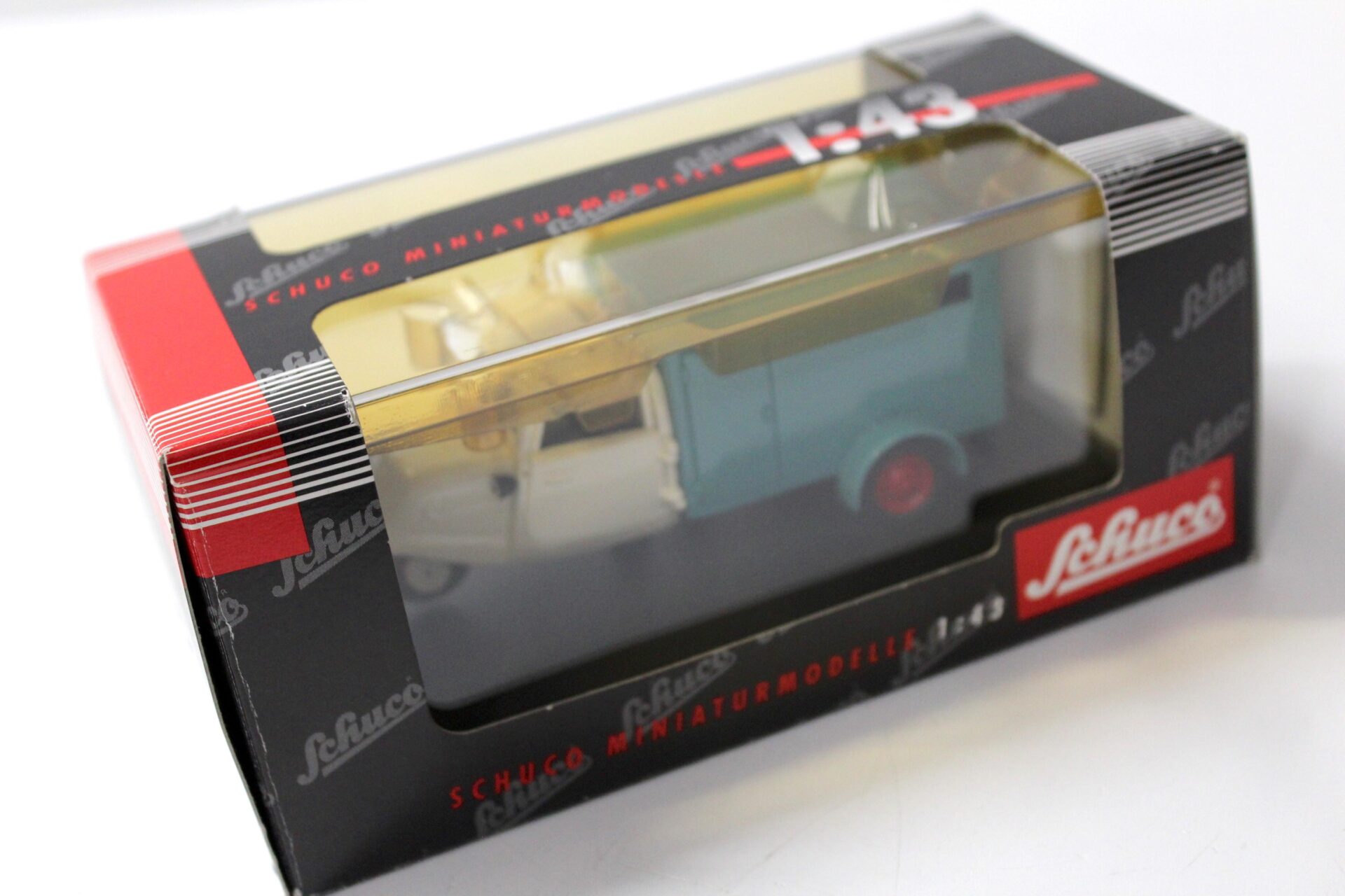 1:43 Schuco Tempo Kastenwagen blue/ white