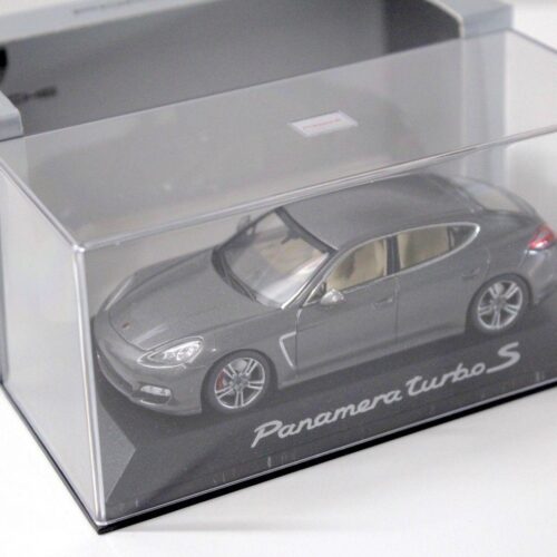 1:43 Minichamps Porsche Panamera Turbo S grey DEALER VERSION