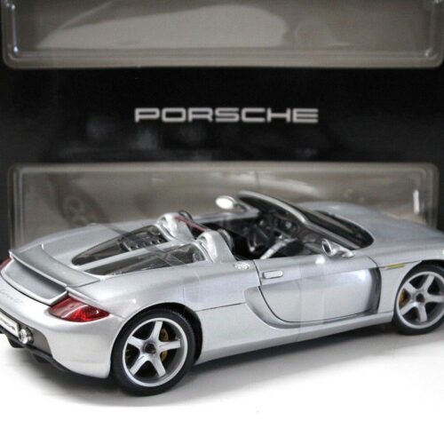 1:18 Maisto Porsche Carrera GT silver DEALER VERSION